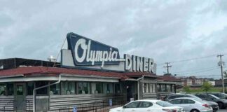 Olympia Diner: Iconic Berlin Turnpike Fixture for 70 Years, For Sale news-14082024-224323