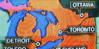 Massive Blackout in Metro Detroit and Northeast: 50 Million Without Power news-14082024-224748