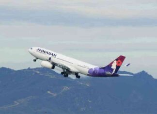 Hawaiian Holdings Stock Drops Amid Alaska Air Lawsuit Concerns news-14082024-231932