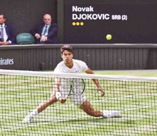 SEO Title: Cincinnati Open: Carlos Alcaraz’s Racket Smash in 3-Set Loss to Monfils news-17082024-072833