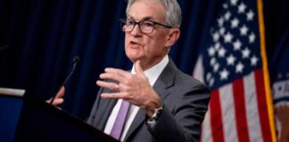 Jerome Powell and Bank CEOs Meet in Secret Meeting to Prevent Legal Disputes news-17082024-193100