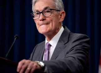 Federal Reserve Chair Jerome Powell to Suggest Rate Cuts Amid Falling Inflation news-20082024-122449