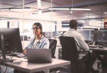 High Employee Turnover Rates in Industrials and Energy Conglomerates: A Detailed Analysis news-27082024-014323