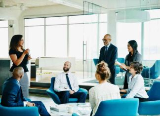 Benefits of Generous Leadership for Business Success news-29082024-141913