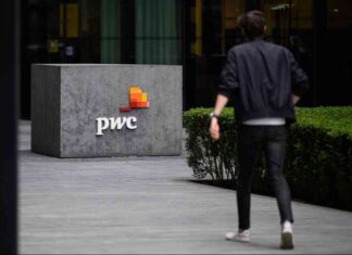 Is Workplace Trust Dead? How a ‘Big Four’ Firm Plans to Track Employees Through Location Data news-10092024-082734