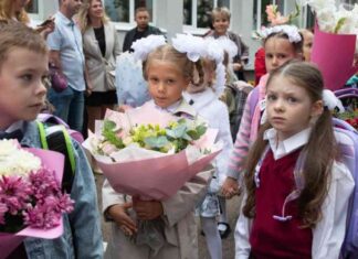 Russia Faces Demographic Crisis with Record-Low Birth Rate Amid Ukraine War news-10092024-135202