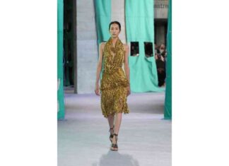 Burberry Summer 2025 Collection: Latest Fashion Trends and Updates news-17092024-052623