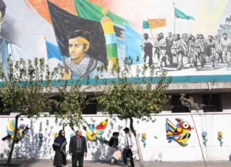 Tensions Rise in Middle East as Iran Reacts to Israeli Air Strikes news-26102024-163008