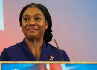 Kemi Badenoch Named New Conservative Party Leader news-03112024-074616