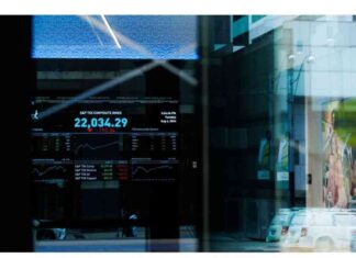 Competition Probe Impacts Dye & Durham Amid Deal Interest news-07112024-212252