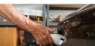 Trump Administration Reportedly Plans to End Electric Vehicle Tax Credit news-15112024-033916