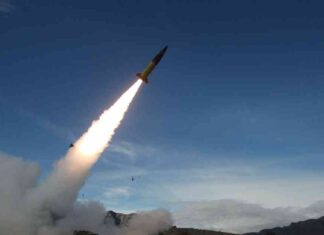 Ukraine Strikes Russia with US-Made ATACMS Missiles: Conflict Escalation Explained news-19112024-155958