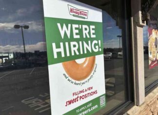 US Jobless Claims Drop to 7-Month Low news-27112024-173712