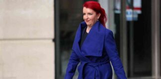 Louise Haigh Resigns as UK Transport Secretary Due to Phone Offence news-29112024-115442