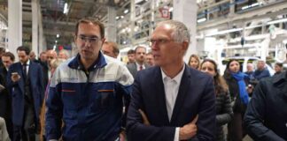 Stellantis CEO Carlos Tavares Resigns: Impact and Future Plans news-02122024-004630