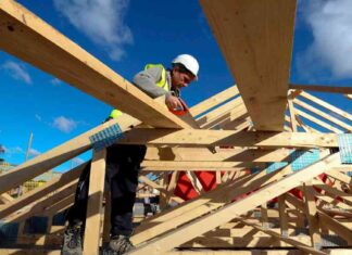 UK Listed Builders Forecast to Construct Fewest Homes in 10 Years uk-listed-builders-forecast-to-construct-fewest-homes-in-10-years