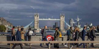 UK Private Sector Employment Decline Hits Record Low in 2021 uk-private-sector-employment-decline-hits-record-low-in-2021