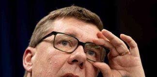 Saskatchewan Premier Visits Washington for Tariff and Border Security Talks saskatchewan-premier-visits-washington-for-tariff-and-border-security-talks