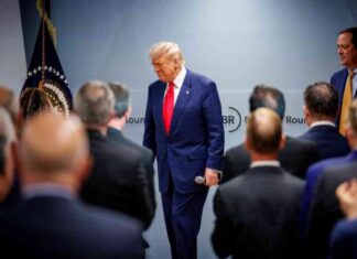 CEOs React to Tariffs: Public Calm, Private Discouraged ceos-react-to-tariffs-public-calm-private-discouraged