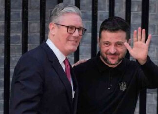 Starmer warns Zelenskyy: Peace with Russia requires Trump ties starmer-warns-zelenskyy-peace-with-russia-requires-trump-ties