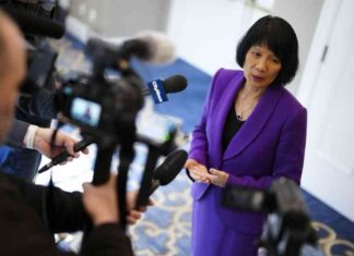 Toronto’s Strategy to Counter Tariffs: Banning U.S. Suppliers in Contracts torontos-strategy-to-counter-tariffs-banning-us-suppliers-in-contracts