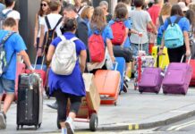 EU Leaders Call on Starmer to Enhance Mobility Deal in Critical ‘Reset’ Discussions eu-leaders-call-on-starmer-to-enhance-mobility-deal-in-critical-reset-discussions