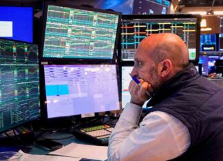 us-government-bonds-drop-amid-concerns-over-trump-tax-bill